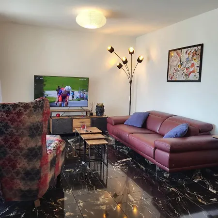Torre Tessuti Apt-leonardo By Interhome 아파트 *